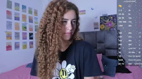 Isabela  online show from February 20, 2025, 5:01 am