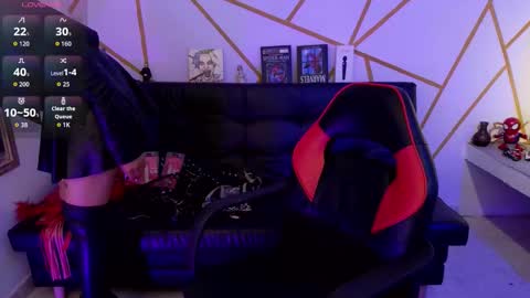 isabela online show from November 10, 2025, 3:38 am