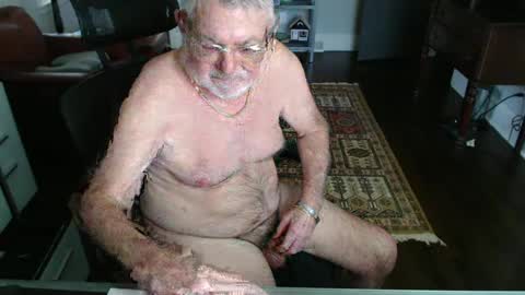 iseemonkeys420 online show from January 29, 2025, 7:22 pm