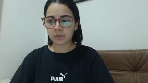 Emma online show from October 22, 2025, 2:45 am