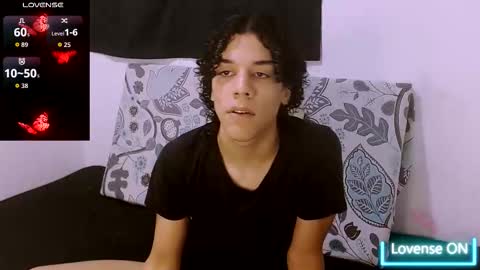 Isidro online show from November 9, 2025, 10:52 pm