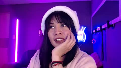 Ana Maria online show from December 1, 2025, 9:53 pm