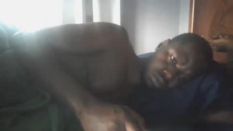 islandbey242 online show from May 16, 2026, 10:58 am