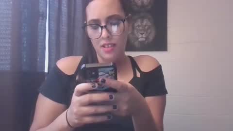 Snapshot of islandmilf777 chatting on January 15, 2025, 2:27 am BiancaRose online show from January 15, 2025, 2:27 am