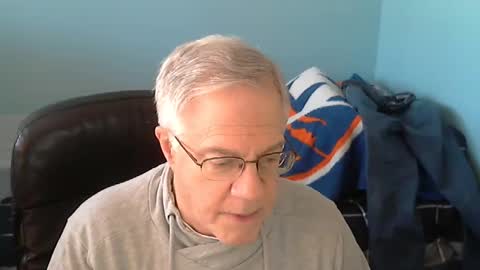 islesman22 online show from December 31, 2024, 7:07 pm