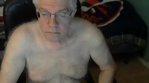 islesman22 online show from September 27, 2025, 9:14 am