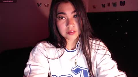 isabella p online show from May 14, 2026, 5:47 am
