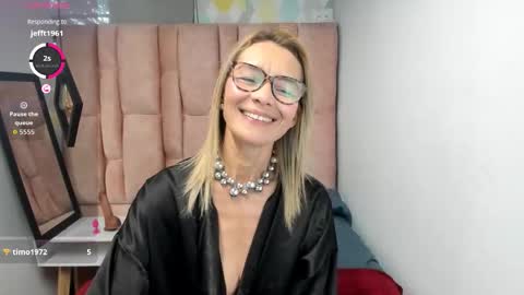 ISSA MILF online show from March 20, 2026, 1:27 pm