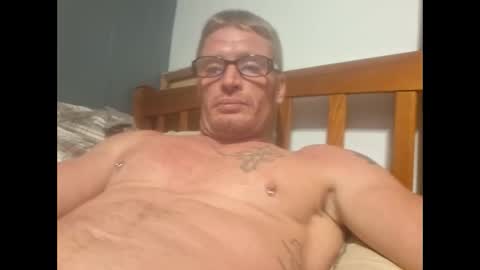 Snapshot of istillridemybmxbike chatting on September 18, 2025, 2:57 am istillridemybmxbike online show from September 18, 2025, 2:57 am