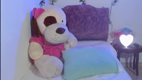 Itala Gomez online show from October 11, 2025, 9:24 pm