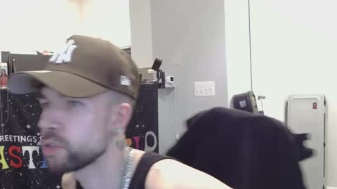 Snapshot of italian_stallionxo chatting on February 8, 2026, 10:24 pm Italian Stallion online show from February 8, 2026, 10:24 pm