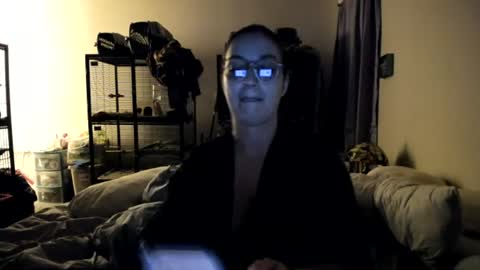 Bella Bloom online show from June 22, 2026, 3:25 am
