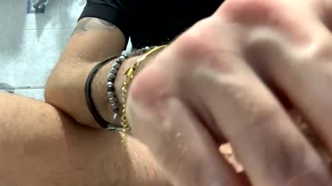 italianbigcock91 online show from February 22, 2025, 6:39 am