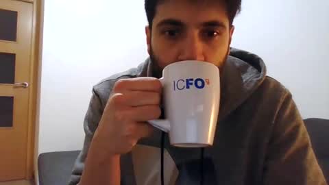 italianboybcn online show from January 1, 2025, 11:49 am