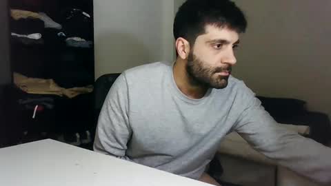 italianboybcn online show from January 15, 2025, 1:02 am