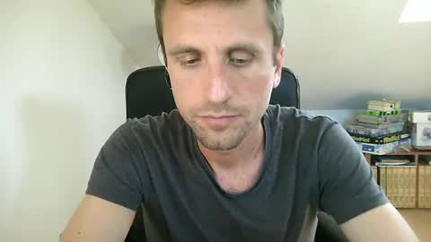 italiano116116 online show from May 21, 2026, 2:02 pm