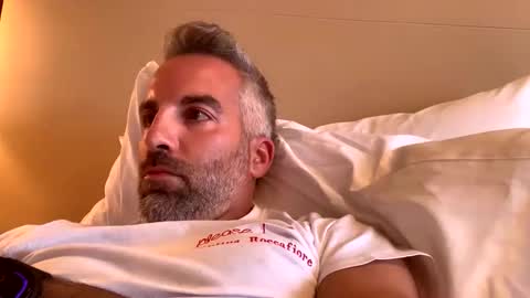 italiantoyboy84 online show from October 5, 2025, 8:12 am