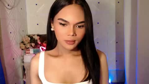 CathCathy online show from February 22, 2025, 11:46 pm