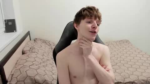 Snapshot of ithan_red chatting on February 6, 2025, 10:37 am Ethan online show from February 6, 2025, 10:37 am