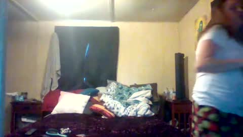 Snapshot of its_kimber chatting on June 10, 2026, 2:16 pm its kimber online show from June 10, 2026, 2:16 pm