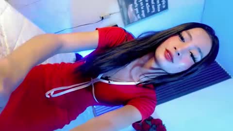 its_me_luna1111 online show from February 15, 2026, 10:58 am