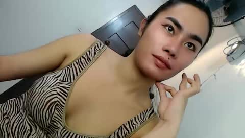 its_me_vanesa online show from November 29, 2025, 4:10 pm