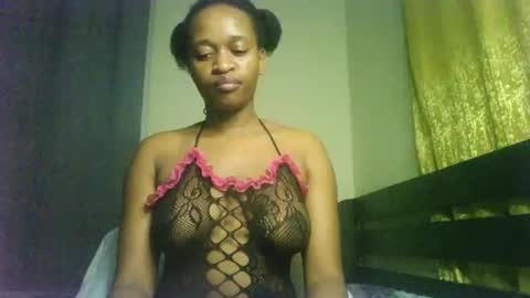 its_natasha online show from March 7, 2025, 2:04 am