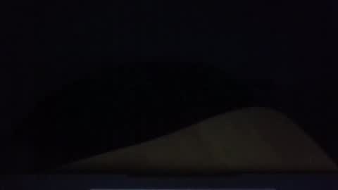 itsjustavibeouthere online show from April 20, 2026, 9:34 am