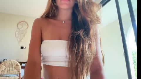 katarina  online show from April 5, 2026, 5:59 am