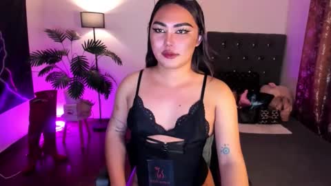 itsmemoiraa69 online show from May 11, 2026, 1:39 pm