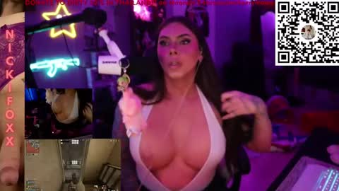 Nicki Foxx online show from September 9, 2025, 4:45 am