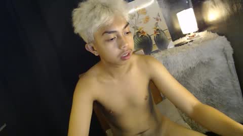 Snapshot of itsyourcummerboy_xx chatting on May 27, 2026, 7:11 pm Kyle online show from May 27, 2026, 7:11 pm