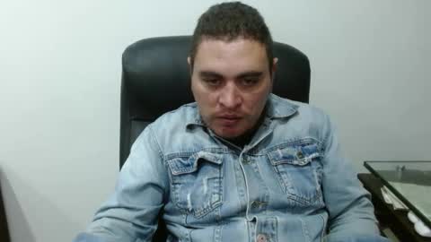 Snapshot of ivan_sexyx chatting on January 15, 2025, 4:04 am Ivan M online show from January 15, 2025, 4:04 am