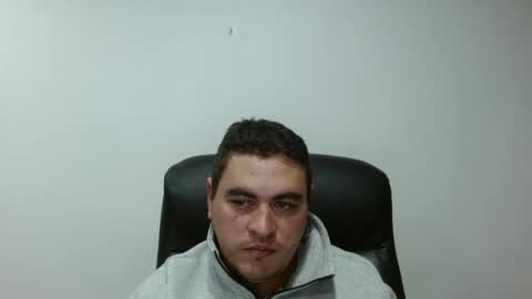 Snapshot of ivan_sexyx chatting on January 26, 2025, 8:36 am Ivan M online show from January 26, 2025, 8:36 am