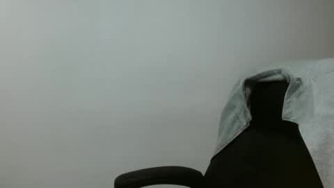 Snapshot of ivan_sexyx chatting on February 2, 2025, 2:06 am Ivan M online show from February 2, 2025, 2:06 am