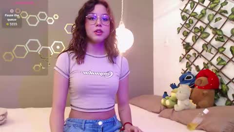 Adris online show from October 18, 2025, 8:20 pm
