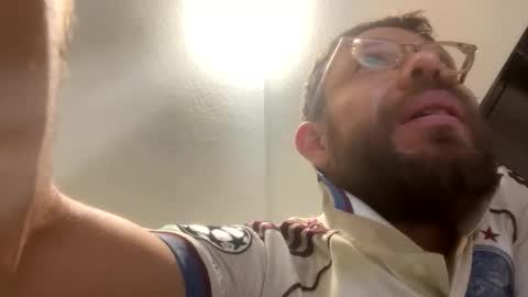 Snapshot of ivanchelon chatting on June 9, 2026, 8:04 am Vanchi online show from June 9, 2026, 8:04 am