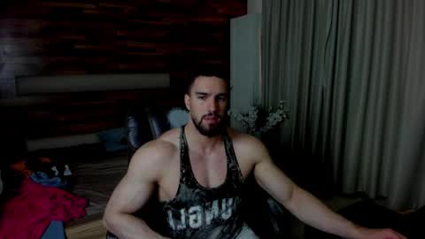 IvanHydee online show from April 20, 2026, 4:37 am