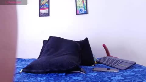 I V A N N A   J A C K S O N  online show from January 11, 2026, 11:26 am