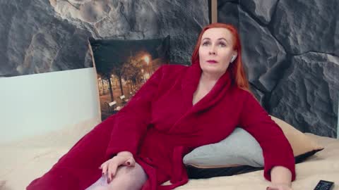 IrennaSplash online show from November 27, 2025, 1:18 am