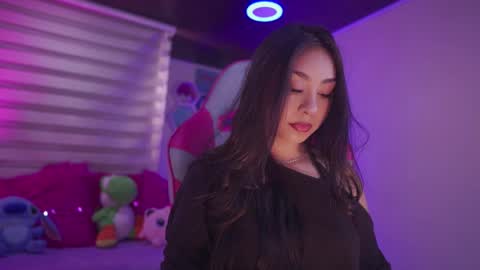 Snapshot of ivette_k chatting on November 5, 2025, 1:55 pm iveet online show from November 5, 2025, 1:55 pm