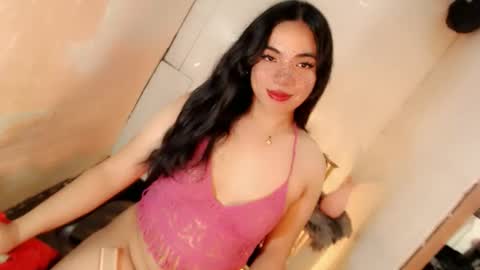 ivory_delight online show from May 13, 2026, 7:28 am