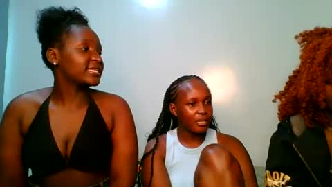 ivory_mae online show from August 6, 2026, 8:27 am