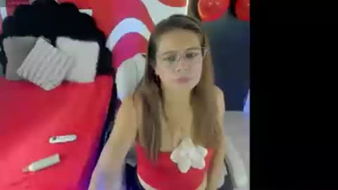 ivory_mistress online show from June 19, 2026, 3:05 pm
