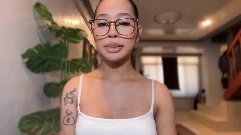 kirstenelsie online show from February 26, 2026, 1:04 am