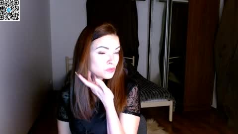 Lana online show from April 6, 2026, 7:26 pm