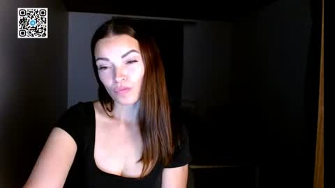 Snapshot of ivorymuse chatting on June 9, 2026, 9:04 pm Lana online show from June 9, 2026, 9:04 pm