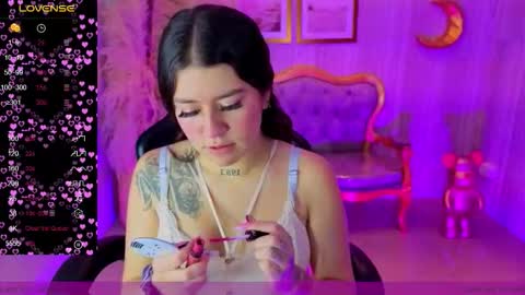 Ivy  online show from October 14, 2025, 8:20 pm