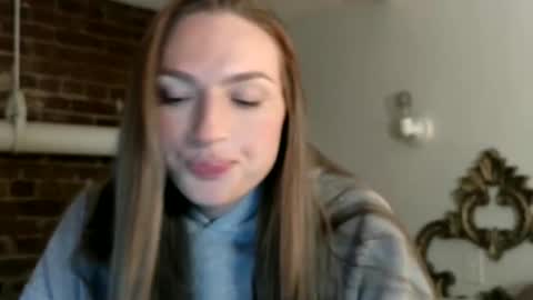 ivygrave online show from December 20, 2025, 4:52 am