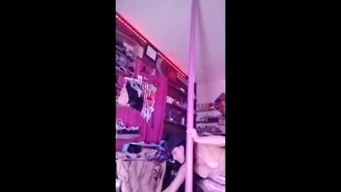 Snapshot of ivyjennifer366 chatting on February 27, 2026, 3:50 am ivyjennifer366 online show from February 27, 2026, 3:50 am